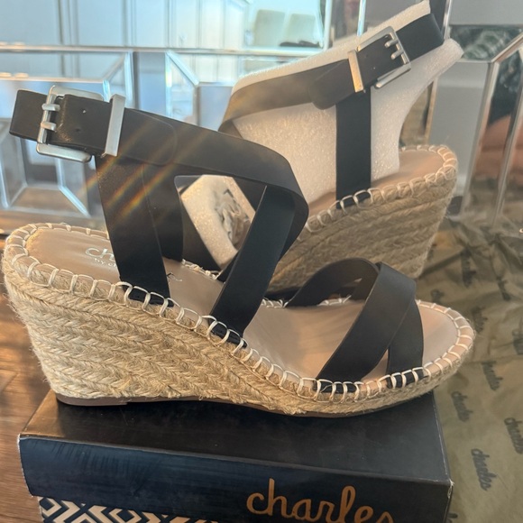 Brand new Charles Davis Wedges Sandals - Picture 1 of 12